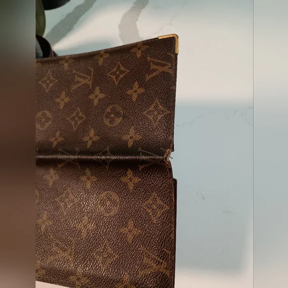 Authentic Louis Vuitton Monogram Checkbook Wallet - Picture 5 of 17